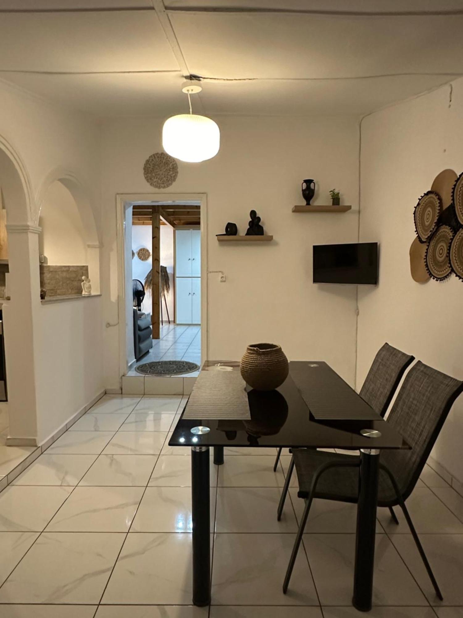 Maria' S Apartment Lávrion 외부 사진